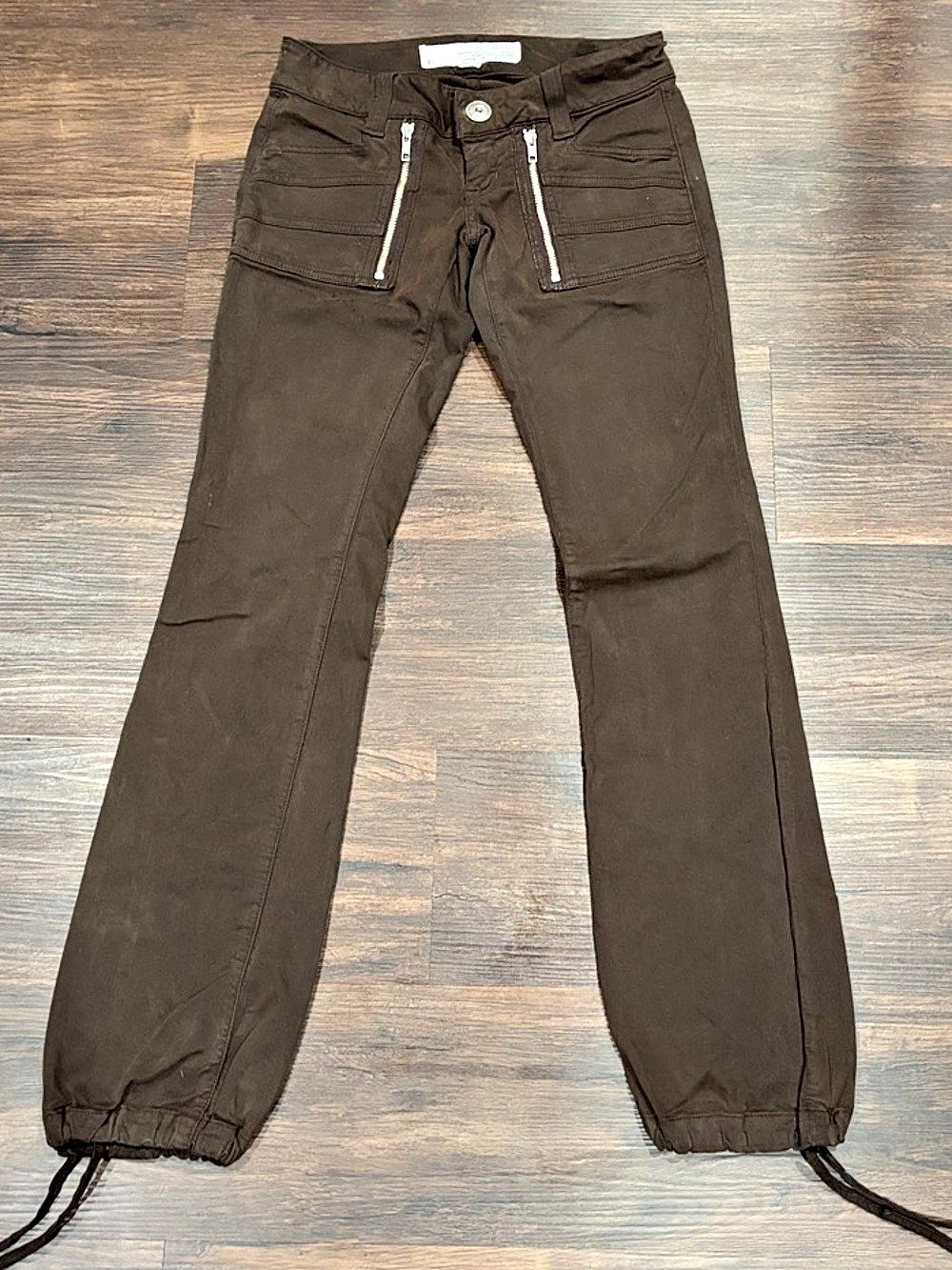 GUESS Y2K 97% Cotton Cargo Pants in Brown Waist 26